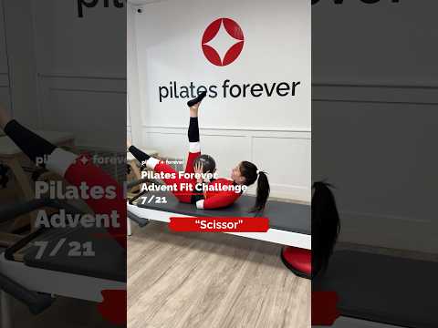 Scissors mat exercise #sports #pilatesportal #motivation #pilatestime #dance #girlwiththepilatesmat